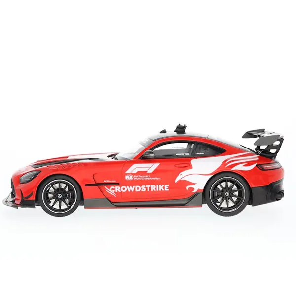 B66963805_mercedes-amg_modellauto_GT_rosier-onlineshop3