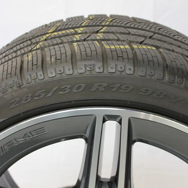 Gebrauchter-Winterkomplettradsatz-Mercedes-AMG-A205-Rosier-Online-Shop-22