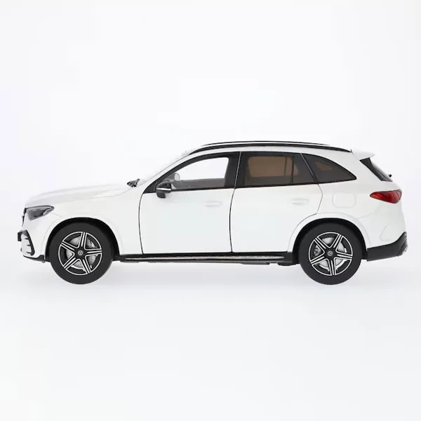 B66960648_mercedes-benz_glc_modellauto_rosier-onlineshop3