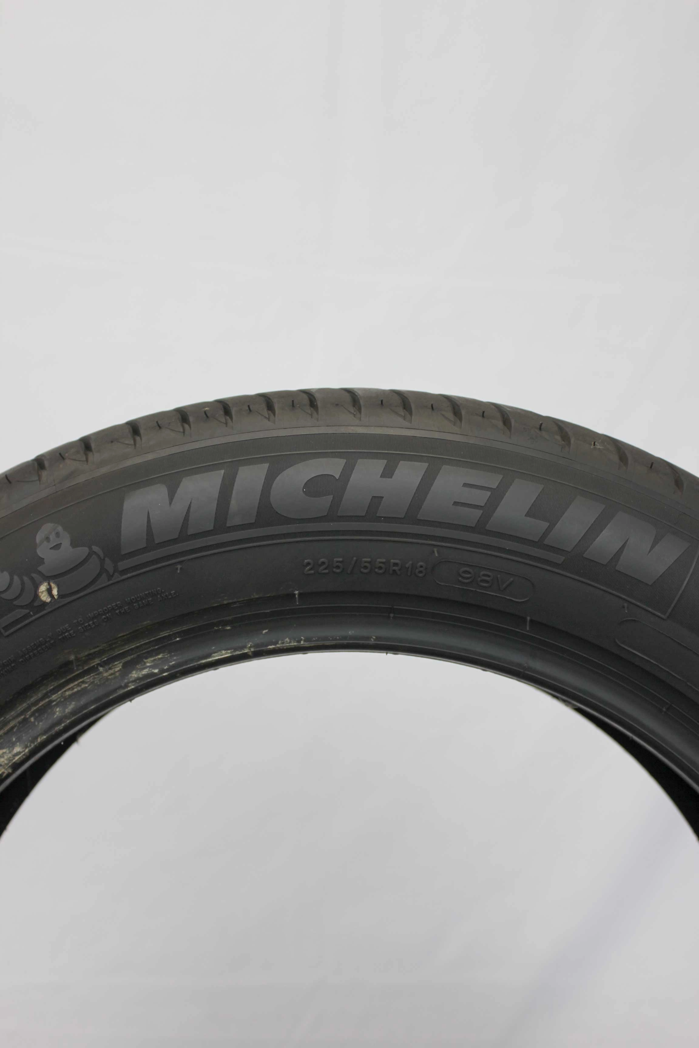 Sommerreifen-Michelin-Primacy3-225-55-R18-98V-1