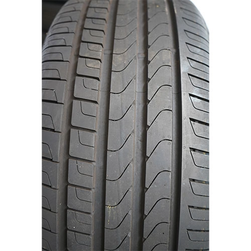 Reifen-gebraucht-Pirelli-ScorpionVerde-255-45-R20_(4)
