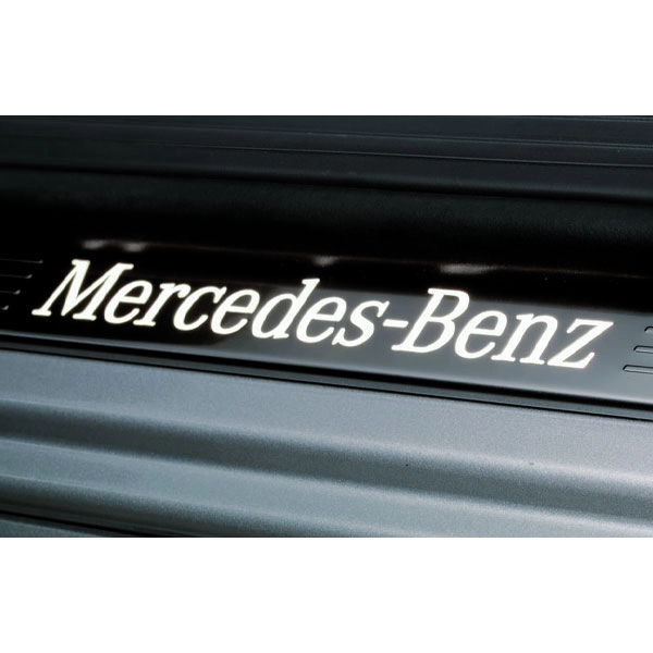 Mercedes-Benz GLE Coupé C292 Wechselcover beleuchtete Einstiegsleisten vorne 2-teilig A2926801100