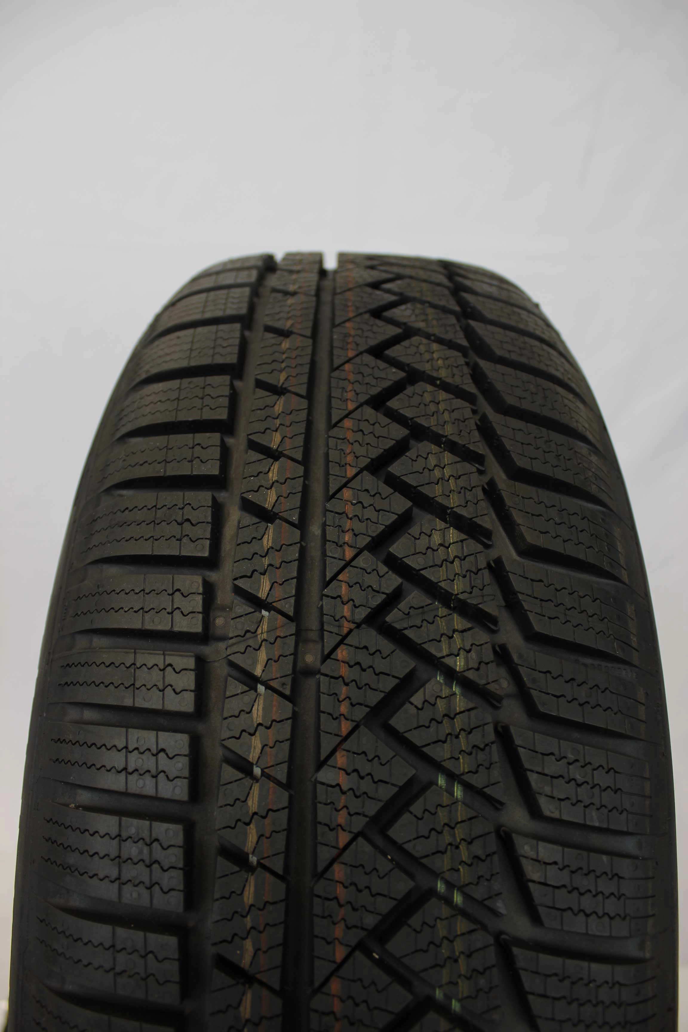 Winterkomplettradsatz-Audi-8W-A4-Alufelge-16Zoll-8W0601025-Winterreifen-Continental-WinterContactTS850P-205-60-R16-92H-15