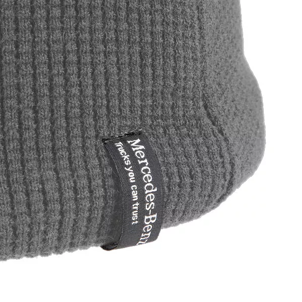 MBT0143_mercedes-benz_beanies_fleece_grau_rosier-onlineshop3