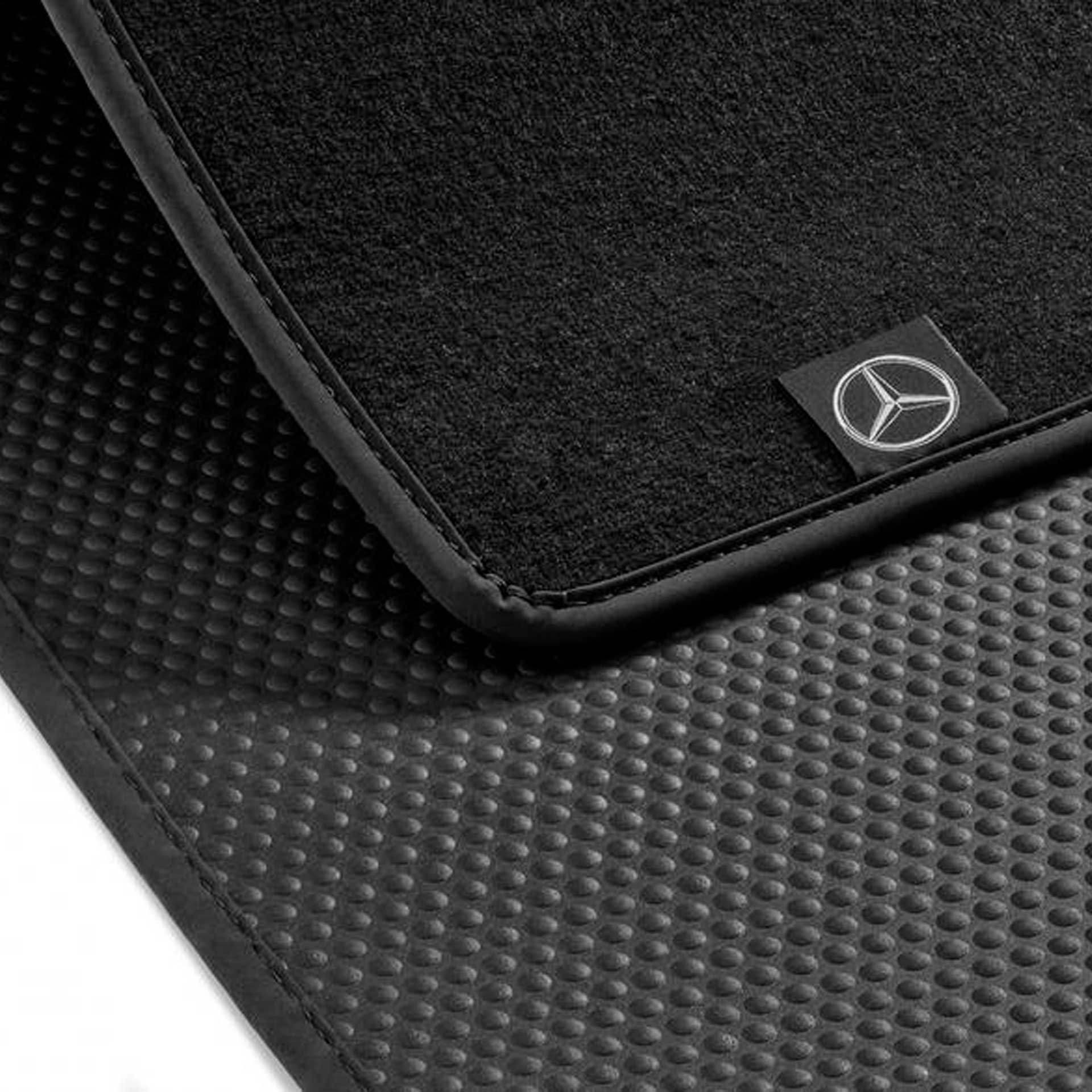 Mercedes-Benz Wendematte C-Klasse außer Hybrid rutschhemmend schwarz Kofferraummatte A2066804902 Mercedes-Benz Wendematte C-Klasse außer Hybrid rutschhemmend schwarz Kofferraummatte A2066804902