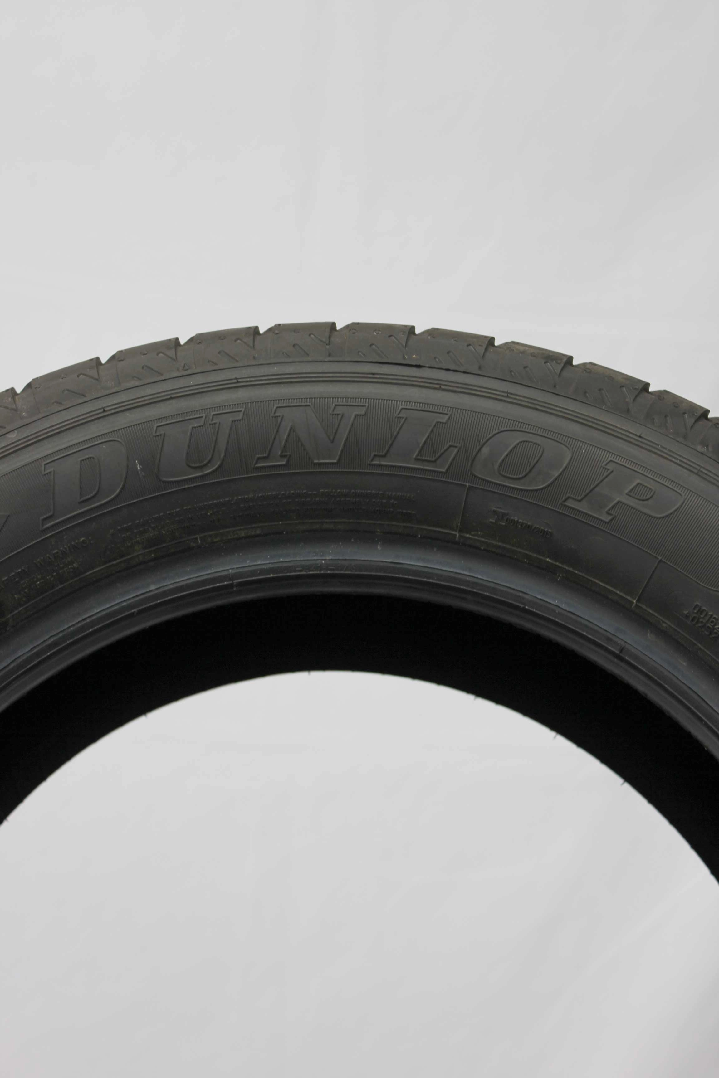 Sommerreifen-Dunlop-Econodrive-225-55-R17-109-107H-1_(5)