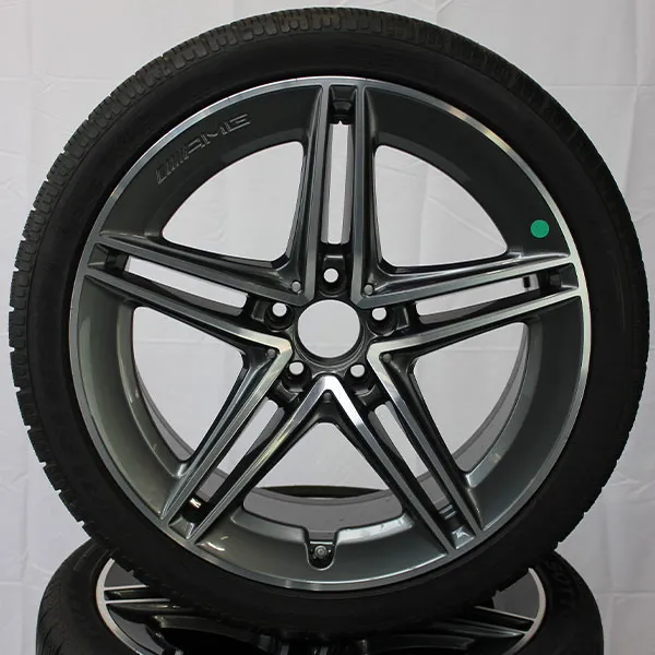 Gebrauchter-Winterkomplettradsatz-Mercedes-AMG-A205-Rosier-Online-Shop-01