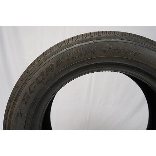 Reifen-gebraucht-Pirelli-ScorpionVerde-255-55-R19-1_(4)