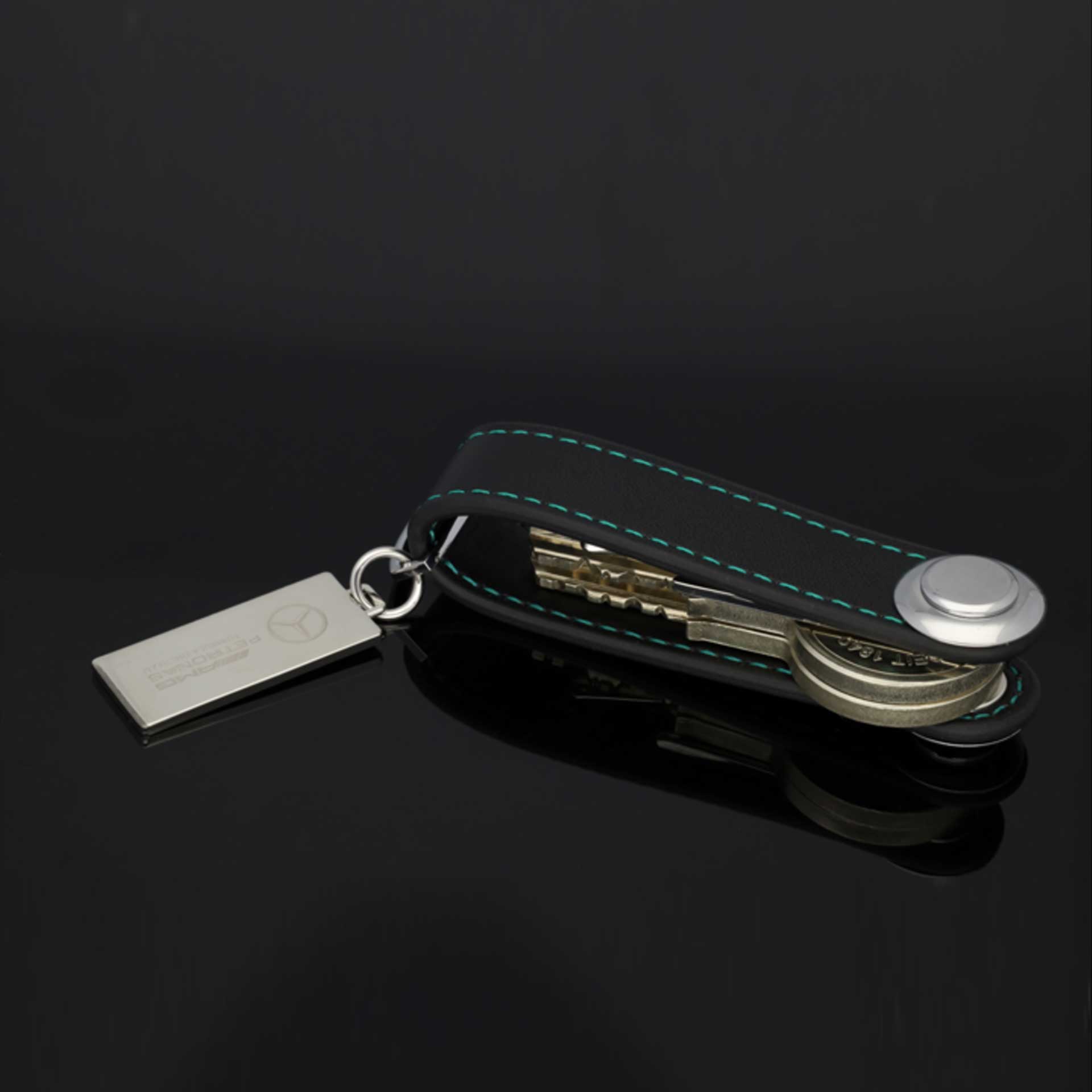Mercedes-AMG Schlüsselanhänger Leder schwarz B67997018