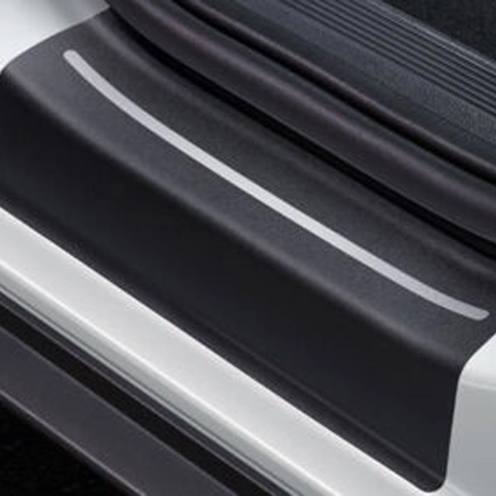 Volkswagen T-Roc Schutzfolie Einstiegsleiste 4-teilig schwarz/silber 2GA071310AZMD