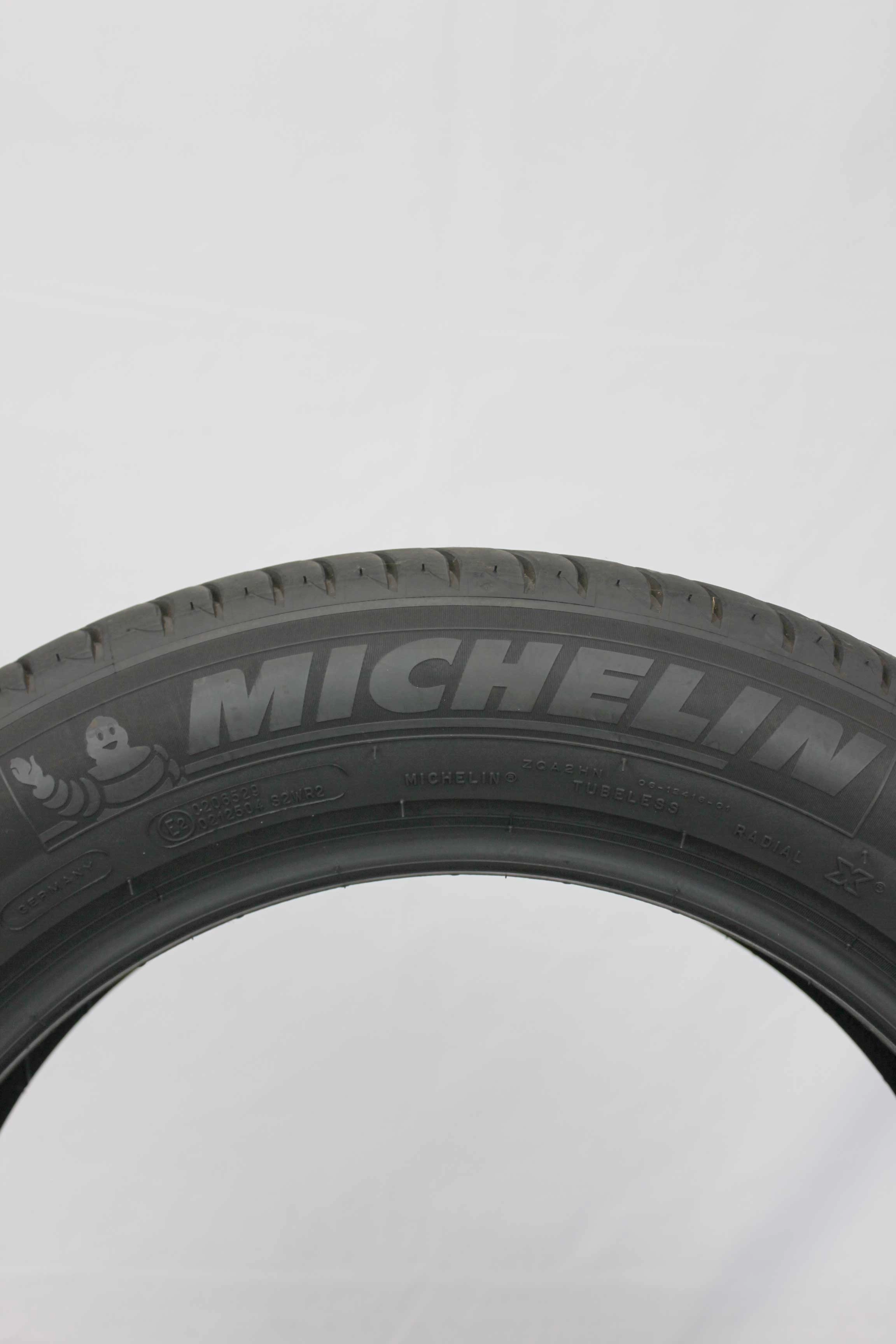 Sommerreifen-Michelin-Primacy3-225-55-R18-98V-1_(2)