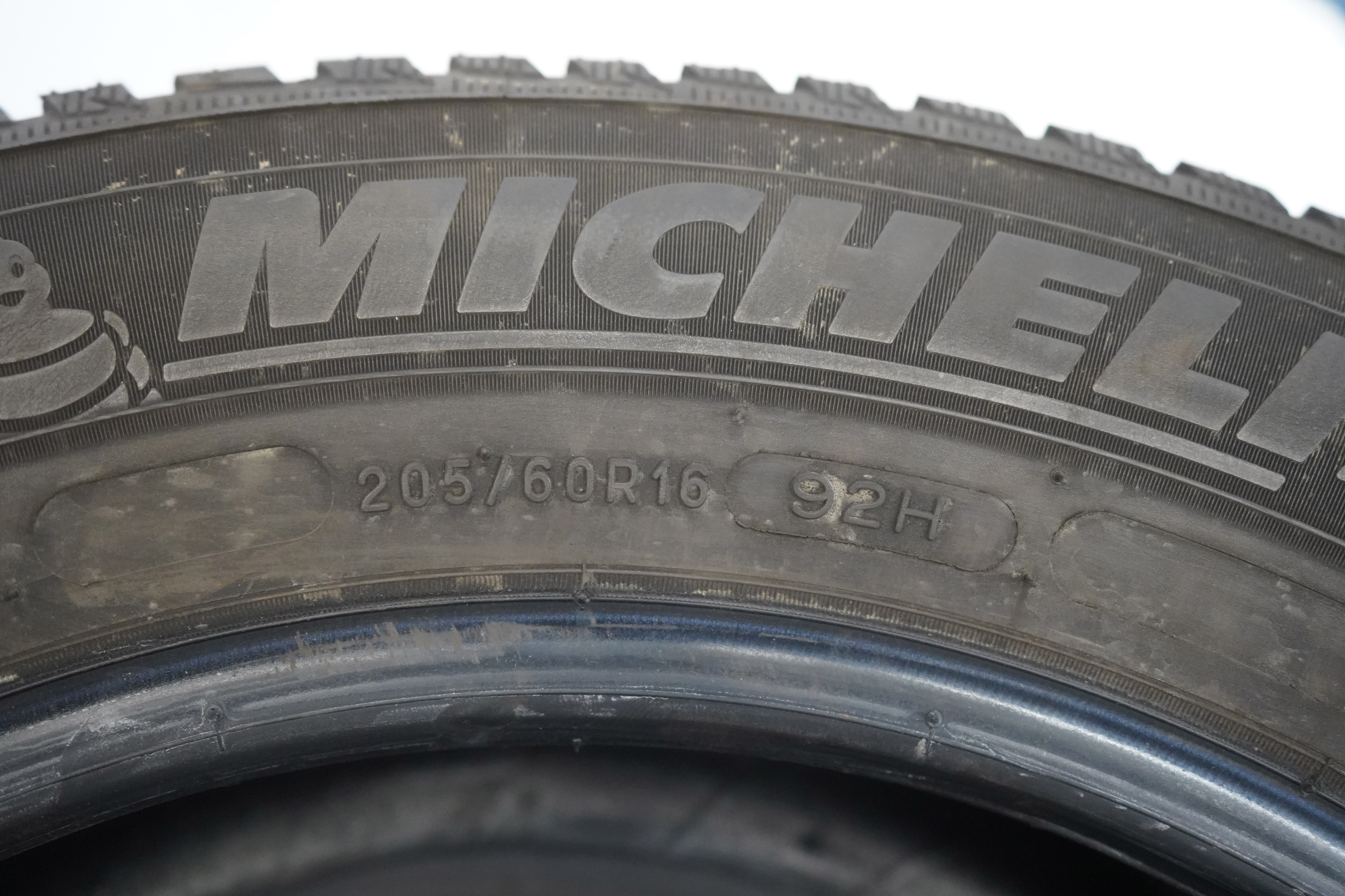 Gebrauchte Michelin Alpin5 AO Winterreifen (205/60 R16 92H)