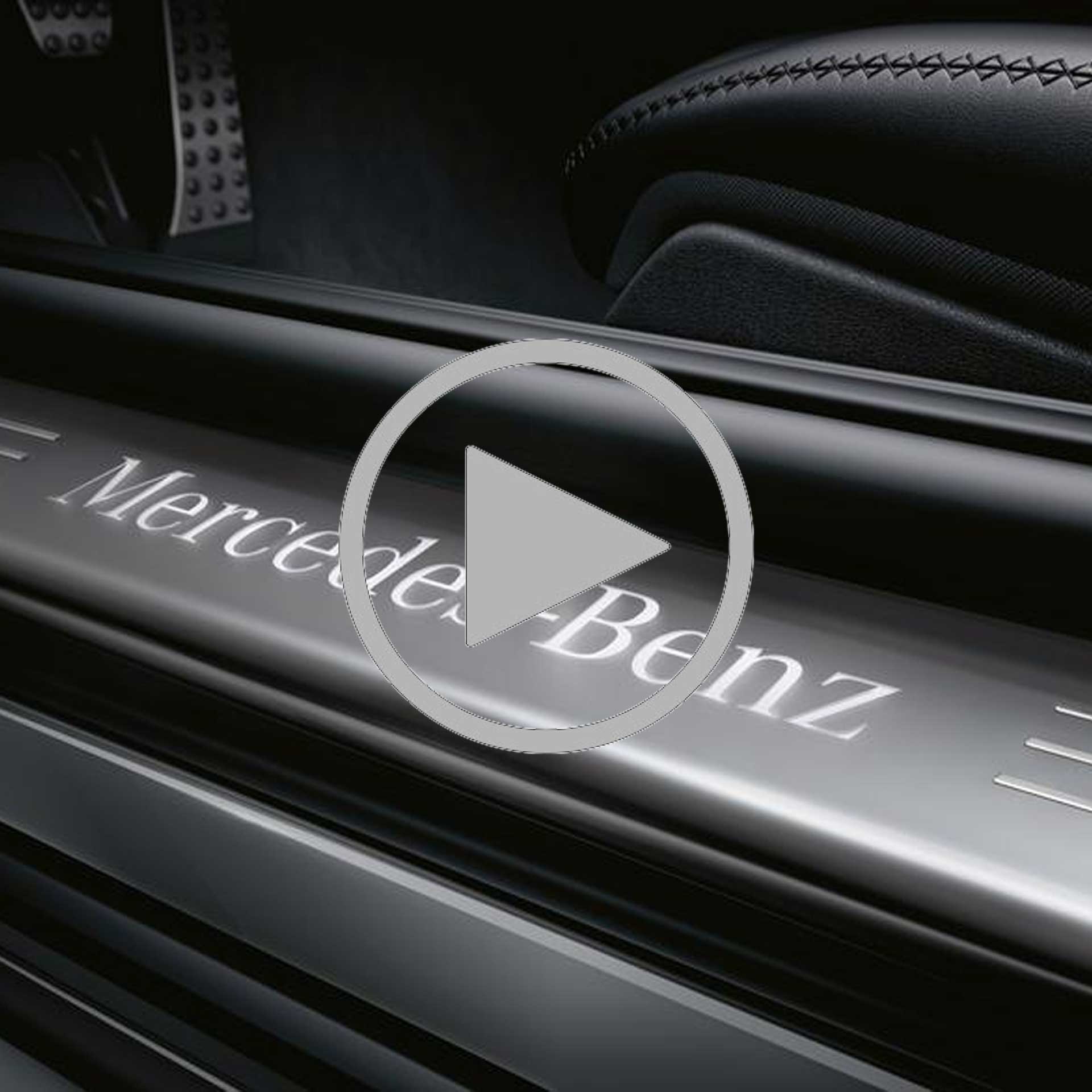 Mercedes-Benz Wechselcover für Einstiegsleisten beleuchtet vorne einteilig silber